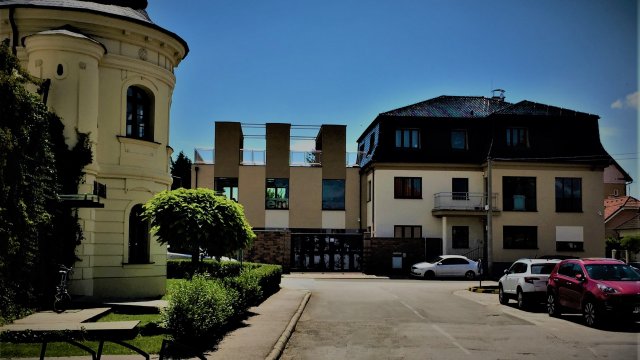 Kontakt